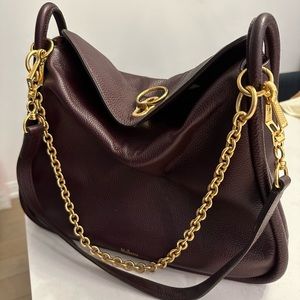 Like new Beautiful Mulberry purse with gold chain. Includes dust bag